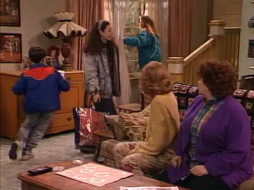 Roseanne Season 3 Episode 14 - The Wedding