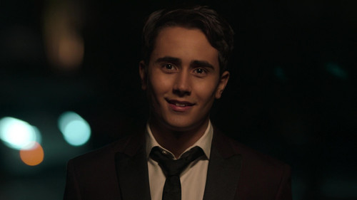 Love, Victor Season 2 Episode 10 - Close Your Eyes