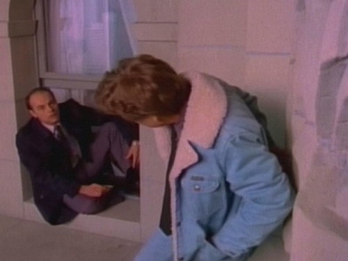 The New Alfred Hitchcock Presents Season 2 Episode 3 - Man on the Edge