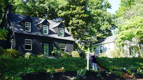 In With the Old Season 2 Episode 3 - In the Heart of Greenville