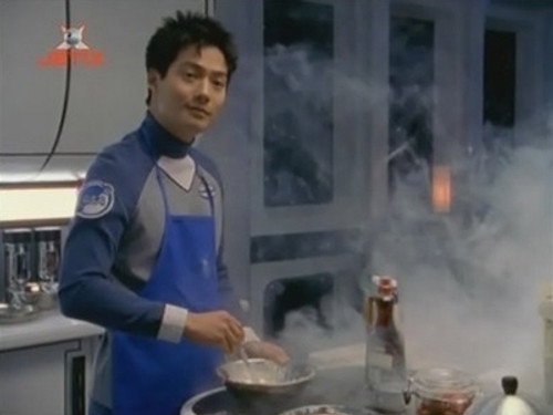 Power Rangers Season 7 Episode 8 - The Blue Crush