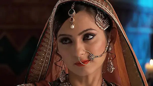A drunken Jalal reaches Jodha's room still