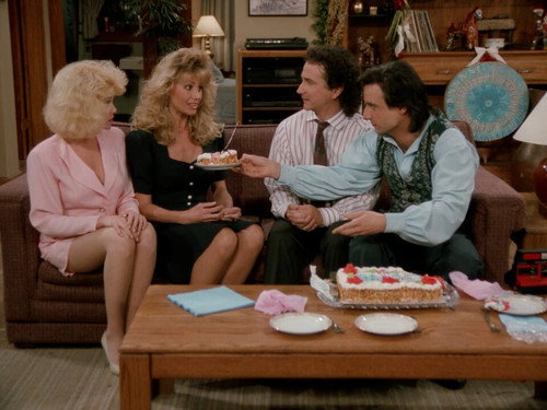 Perfect Strangers Season 6 Episode 24 - See You in September