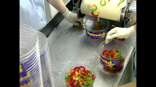 How It's Made Season 2 Episode 10 - Gummies, Aluminum Cans, Fish Farming, Bronze Sculptures