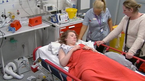 24 Hours in A&E Season 8 Episode 9 - Force of Nature