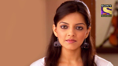 Nidhi Spots Mallika still