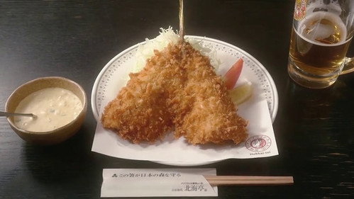 Wakako Zake Season 2 Episode 1 - Classic Beer Food: Deep-fried Mackerel