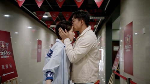 Episode 32 still