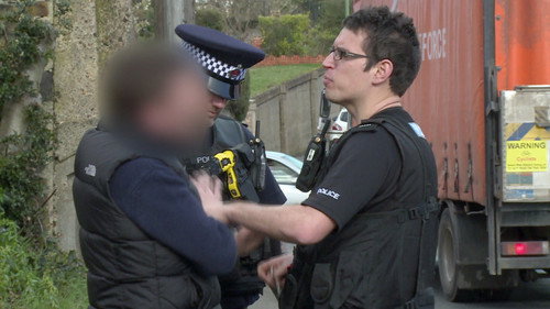 Criminals: Caught on Camera Season 2 Episode 3 - Car Thieves & Thugs