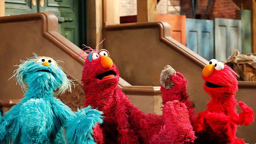 Sesame Street Season 48 Episode 33 - Rosita and Elmo Teach Yoga