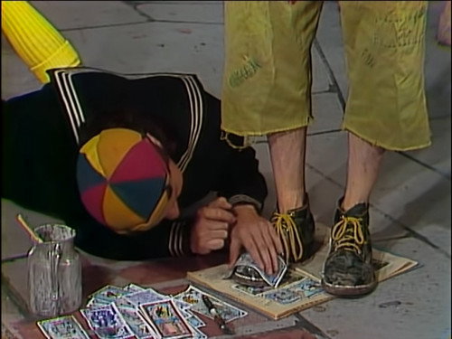 El Chavo del Ocho Season 5 Episode 21 - El Álbum de Billetes