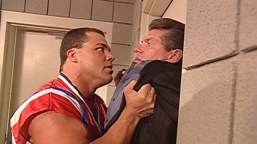 Raw - Jul. 23, 2001 still