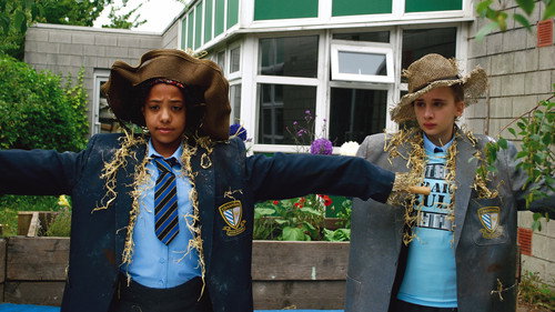So Awkward Season 1 Episode 7 - Library Vs Tree