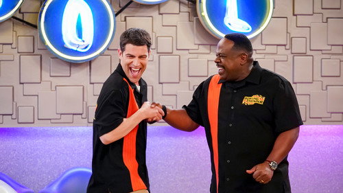 The Neighborhood Season 2 Episode 8 - Welcome to Bowling