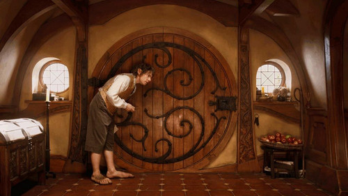 Icons Unearthed: Lord of The Rings Season 1 Episode 5 - Stepping Out the Front Door