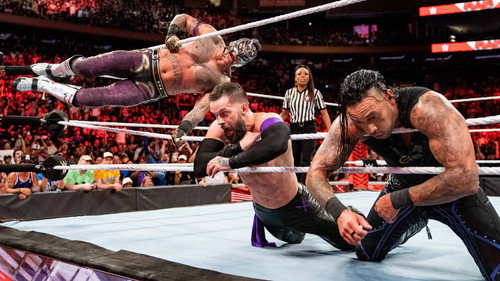 Raw Season 30 Episode 30 - July 25, 2022