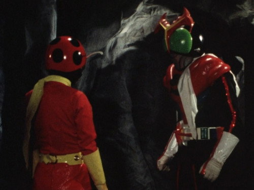 Kamen Rider Season 5 Episode 2 - The Secret of Stronger and Tackle!