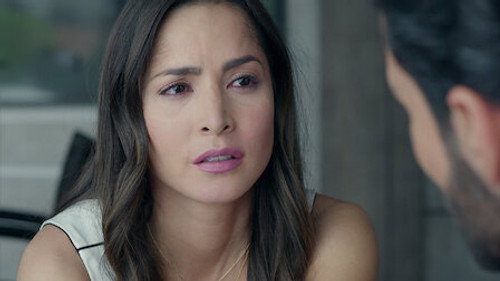 Sin senos sí hay paraíso Season 2 Episode 19 - Episode 19