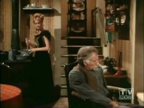 Gunsmoke Season 15 Episode 2 - Stryker