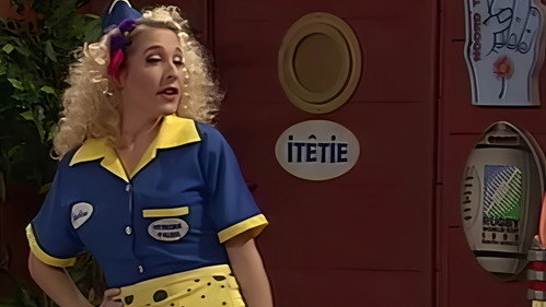 Vetkoekpaleis Season 5 Episode 5 - Die Groen Monster