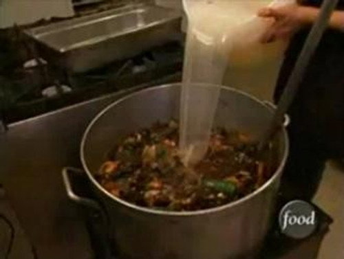 Diners, Drive-Ins and Dives Season 4 Episode 7 - A Taste of Everywhere