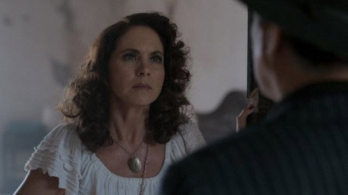 El Gallo de Oro Season 2 Episode 1 - Desaparecida