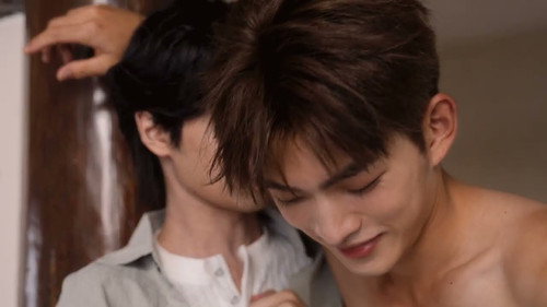 The Summer you Kissed Me Season 1 Episode 1 - Wrong room?