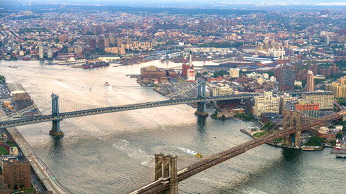 Bizarre Foods: Delicious Destinations Season 1 Episode 3 - New York City