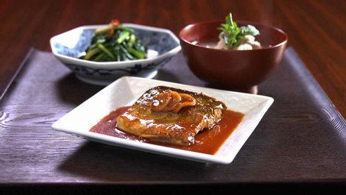 Rika's TOKYO CUISINE: Stewed Mackerel with Miso still