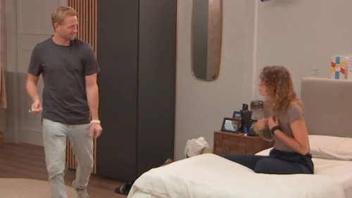Episode 192 still
