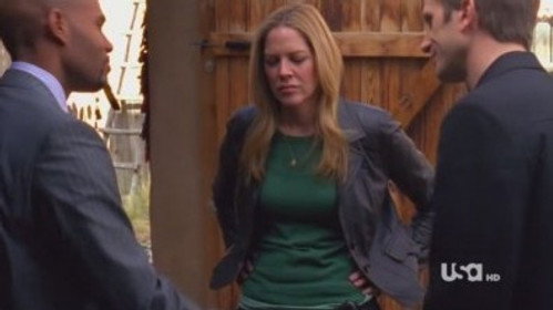 In Plain Sight Season 2 Episode 1 - Gilted Lily