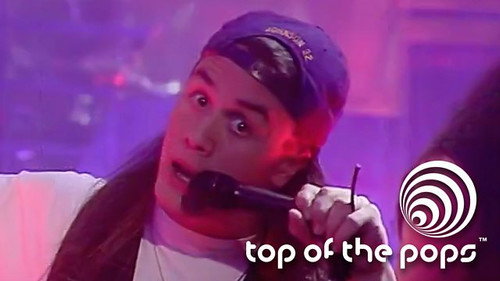 Top of the Pops Season 27 Episode 16 - April 19, 1990