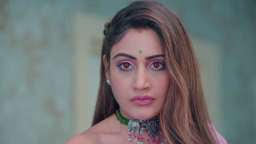 Naagin Season 5 Episode 27 - Bani Attacks a Cheel!