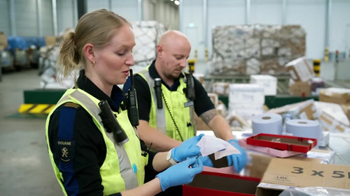 Schiphol Airport Season 2 Episode 6 - Episode 6