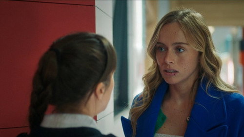 Episode 1562 still