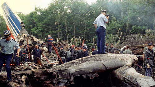 Air Disasters Season 2 Episode 7 - Pilot vs. Plane
