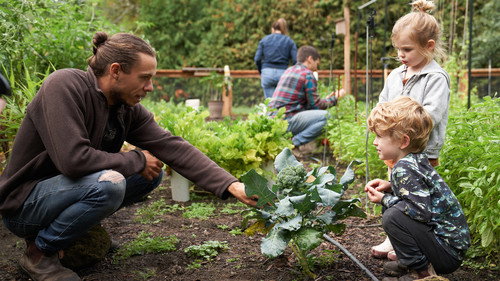C'est plus qu'un jardin Season 2 Episode 9 - Episode 9
