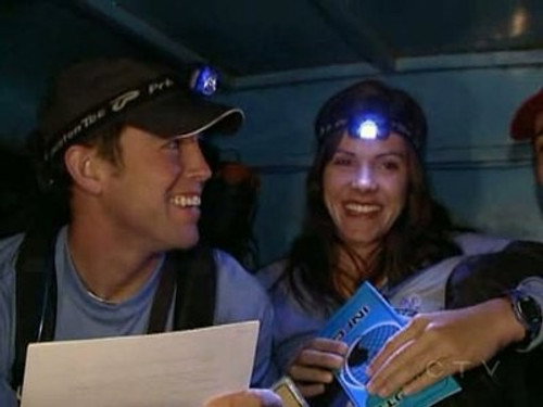 The Amazing Race Season 7 Episode 10 - We Got a Gnome! We Got a Gnome!