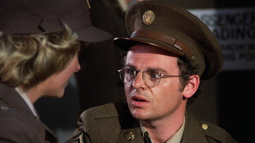 M*A*S*H Season 8 Episode 4 - Good-Bye Radar: Part 1
