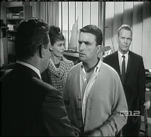 Perry Mason Season 8 Episode 1 - The Case of the Missing Button