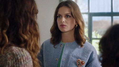 Episode 1060 still
