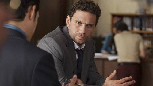 Wicked City Season 1 Episode 3 - Should I Stay or Should I Go