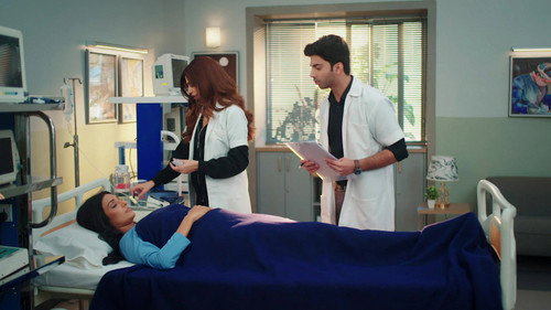 Dr. Aarambhi Season 1 Episode 5 - Aarambhi's Medical Crisis