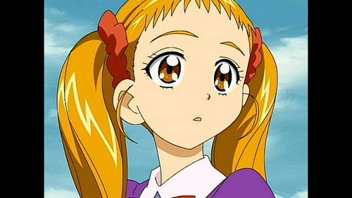 Yes! PreCure 5 Season 1 Episode 3 - Who's the Blossoming Pretty Cure?