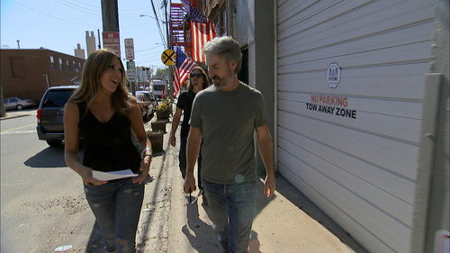 American Pickers Season 18 Episode 1 - Pumps, Prints and Picks