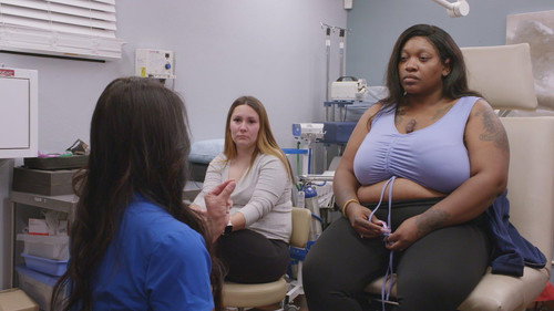 Dr. Pimple Popper: Breaking Out Season 1 Episode 10 - Nurse Bumpy Head