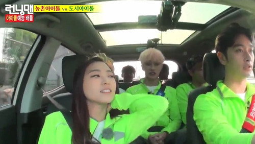 Running Man VS Idols (7 VS 7) still