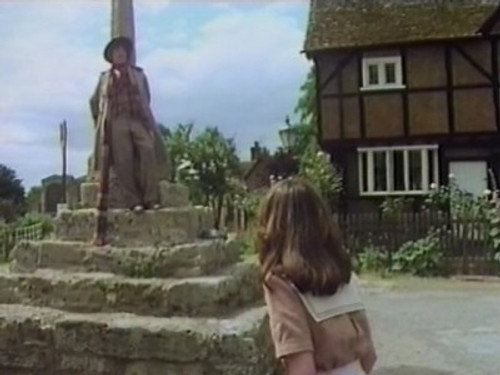 Doctor Who Season 13 Episode 15 - The Android Invasion (3)