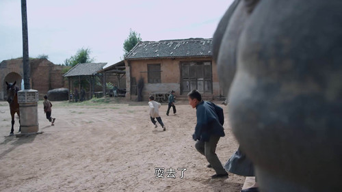 Episode 32 still