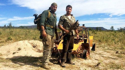Dual Survival Season 9 Episode 1 - Battle of Brazil